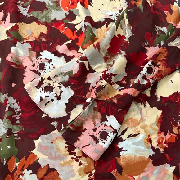 The‎ Limited Collection Floral Bell Sleeve Blouse Burgundy Fall Plus Size 3X - Picture 2 of 5